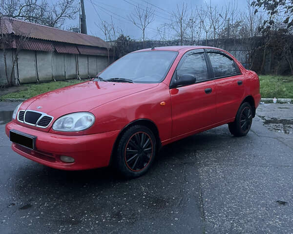 Красный Дэу Ланос, объемом двигателя 1.5 л и пробегом 175 тыс. км за 2500 $, фото 2 на Automoto.ua