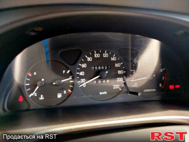 Красный Дэу Ланос, объемом двигателя 1.5 л и пробегом 158 тыс. км за 3500 $, фото 2 на Automoto.ua