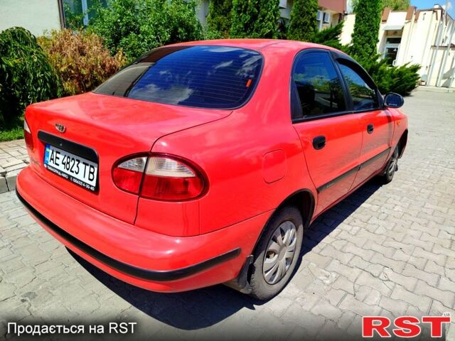Красный Дэу Ланос, объемом двигателя 1.5 л и пробегом 158 тыс. км за 3500 $, фото 1 на Automoto.ua