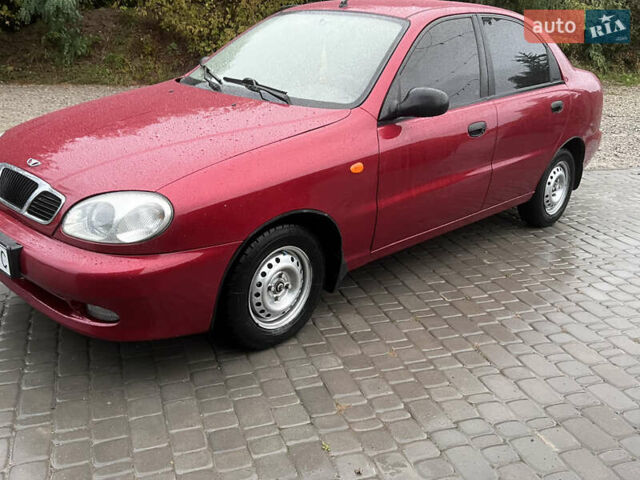 Красный Дэу Ланос, объемом двигателя 1.5 л и пробегом 200 тыс. км за 2400 $, фото 5 на Automoto.ua