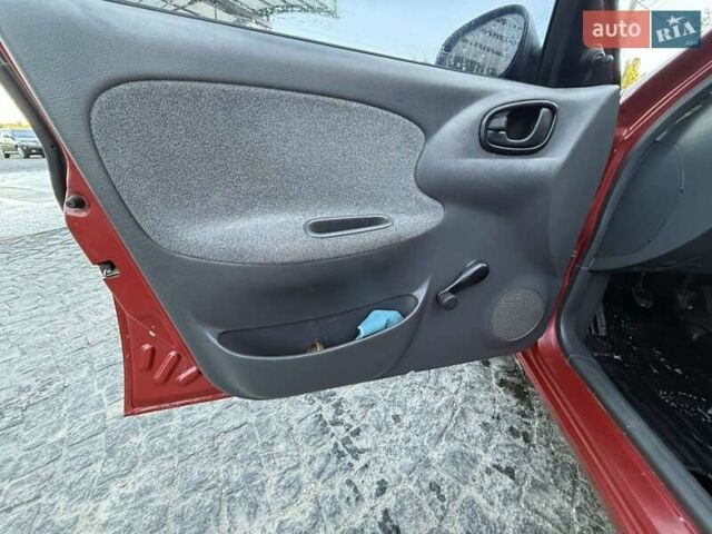 Червоний Деу Ланос, об'ємом двигуна 1.5 л та пробігом 210 тис. км за 2250 $, фото 9 на Automoto.ua