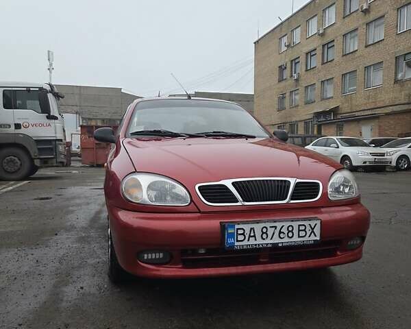 Червоний Деу Ланос, об'ємом двигуна 1.6 л та пробігом 220 тис. км за 3000 $, фото 1 на Automoto.ua