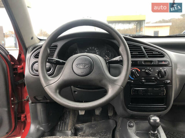 Червоний Деу Ланос, об'ємом двигуна 1.5 л та пробігом 135 тис. км за 2500 $, фото 21 на Automoto.ua