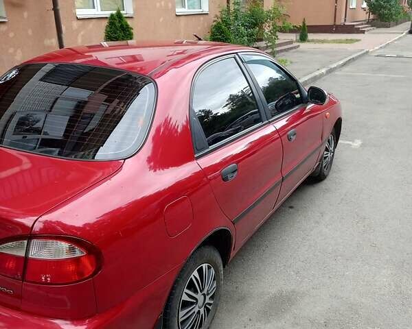 Красный Дэу Ланос, объемом двигателя 1.5 л и пробегом 185 тыс. км за 2800 $, фото 1 на Automoto.ua
