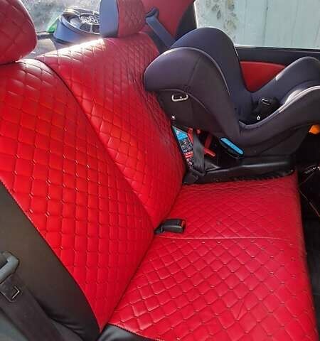 Деу Ланос 2008 у Житомирі на Automoto.ua Червоний Деу Ланос, об'ємом двигуна 1.6 л та пробігом 305 тис. км за 2000 $, фото 9 на Automoto.ua