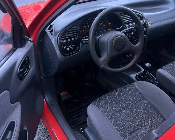 Красный Дэу Ланос, объемом двигателя 1.5 л и пробегом 175 тыс. км за 2500 $, фото 8 на Automoto.ua
