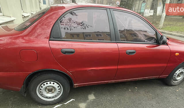 Красный Дэу Ланос, объемом двигателя 1.4 л и пробегом 201 тыс. км за 3200 $, фото 1 на Automoto.ua
