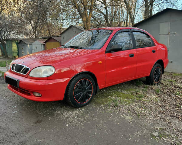 Красный Дэу Ланос, объемом двигателя 1.5 л и пробегом 178 тыс. км за 2350 $, фото 3 на Automoto.ua