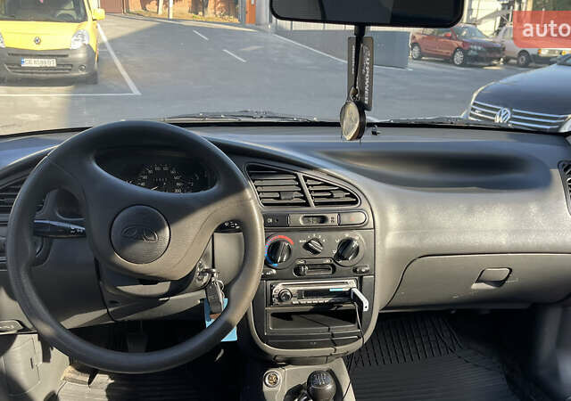 Красный Дэу Ланос, объемом двигателя 1.5 л и пробегом 148 тыс. км за 2600 $, фото 39 на Automoto.ua