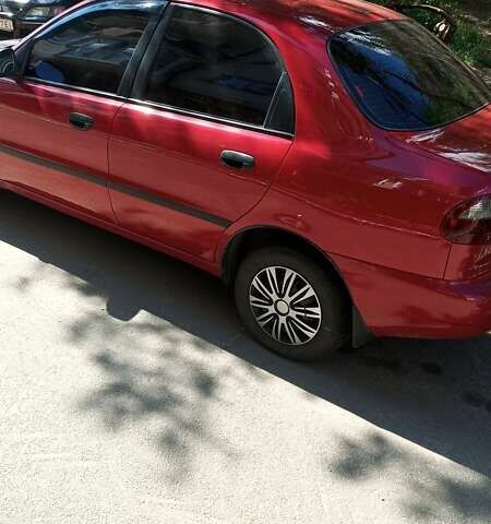 Красный Дэу Ланос, объемом двигателя 1.5 л и пробегом 185 тыс. км за 2800 $, фото 3 на Automoto.ua