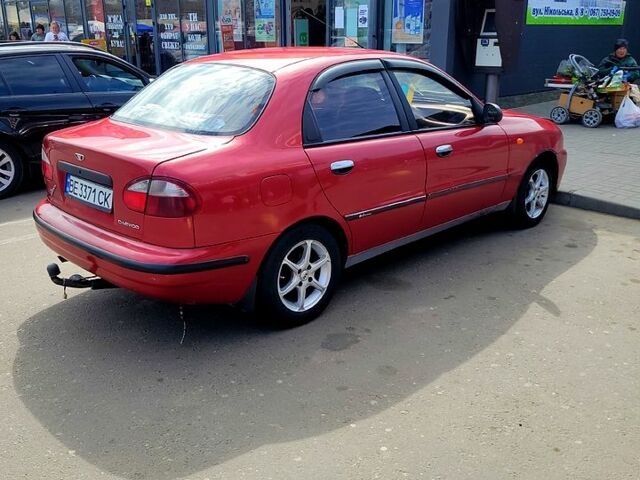 Червоний Деу Ланос, об'ємом двигуна 1.5 л та пробігом 280 тис. км за 2699 $, фото 1 на Automoto.ua