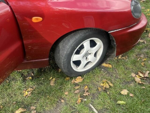 Червоний Деу Ланос, об'ємом двигуна 1.5 л та пробігом 170 тис. км за 2600 $, фото 4 на Automoto.ua