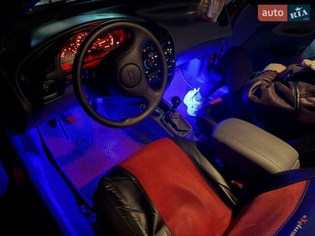 Червоний Деу Ланос, об'ємом двигуна 1.5 л та пробігом 103 тис. км за 3950 $, фото 26 на Automoto.ua