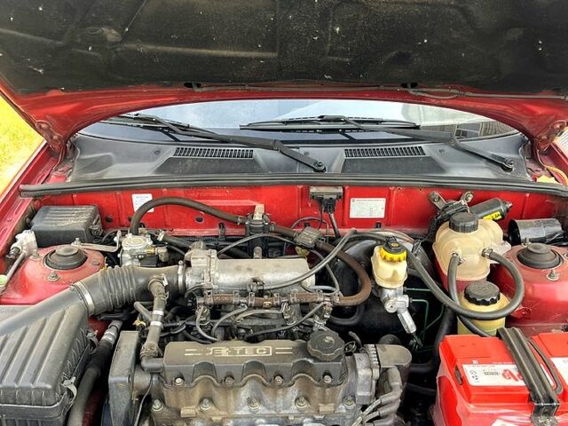 Красный Дэу Ланос, объемом двигателя 1.5 л и пробегом 0 тыс. км за 2700 $, фото 1 на Automoto.ua