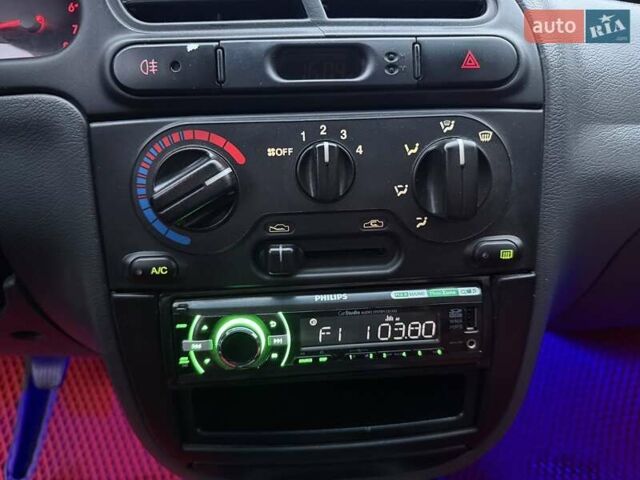 Червоний Деу Ланос, об'ємом двигуна 1.5 л та пробігом 103 тис. км за 3950 $, фото 29 на Automoto.ua