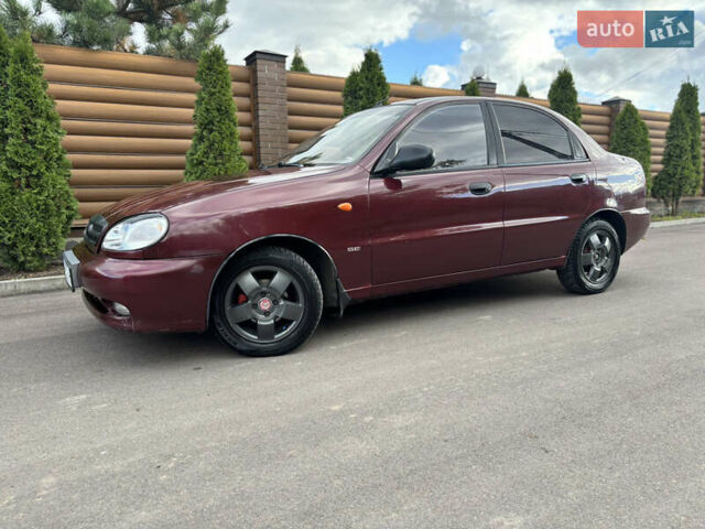 Червоний Деу Ланос, об'ємом двигуна 1.6 л та пробігом 127 тис. км за 2799 $, фото 1 на Automoto.ua