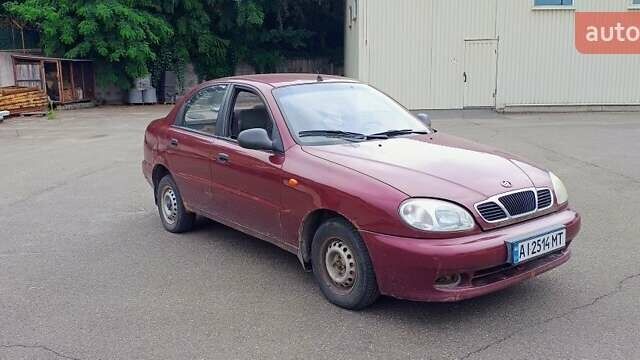 Дэу Ланос 2009 в Вышгороде на Automoto.ua Красный Дэу Ланос, объемом двигателя 1.6 л и пробегом 256 тыс. км за 1500 $, фото 1 на Automoto.ua