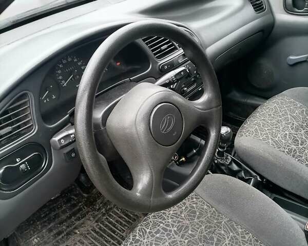 Червоний Деу Ланос, об'ємом двигуна 1.5 л та пробігом 164 тис. км за 2300 $, фото 12 на Automoto.ua