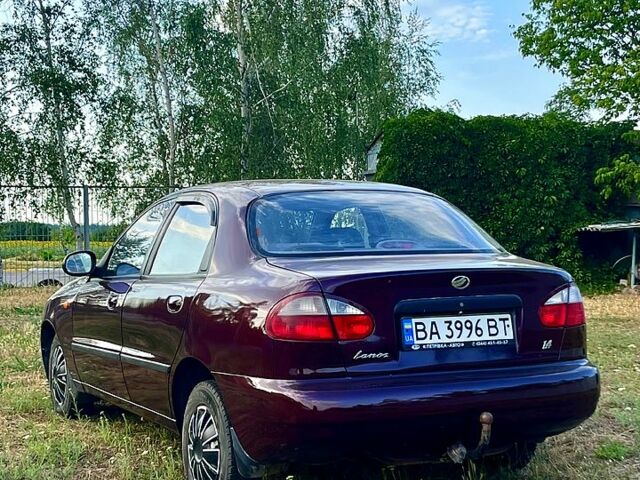 Красный Дэу Ланос, объемом двигателя 1.4 л и пробегом 190 тыс. км за 2300 $, фото 5 на Automoto.ua