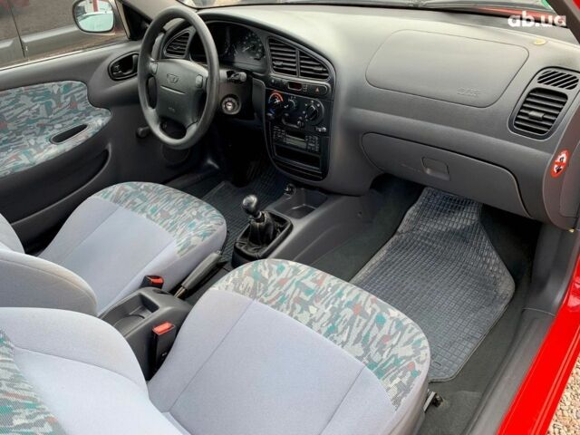 Дэу Ланос, объемом двигателя 0 л и пробегом 135 тыс. км за 300 $, фото 2 на Automoto.ua