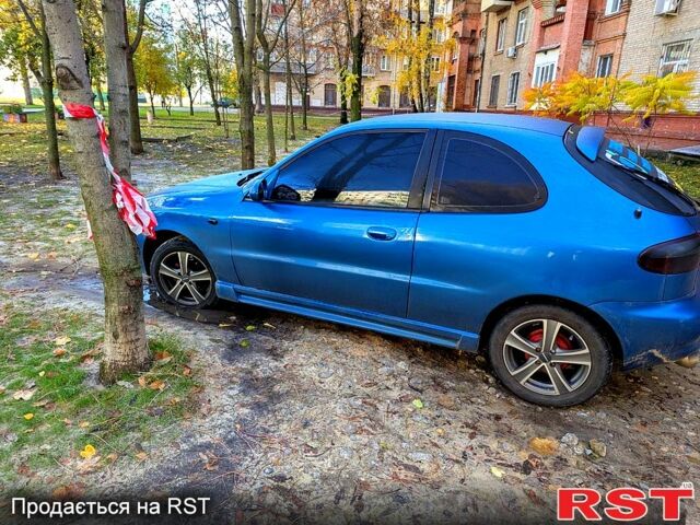 Деу Ланос 2001 у Харкові на Automoto.ua Деу Ланос, об'ємом двигуна 1.5 л та пробігом 268 тис. км за 1799 $, фото 1 на Automoto.ua