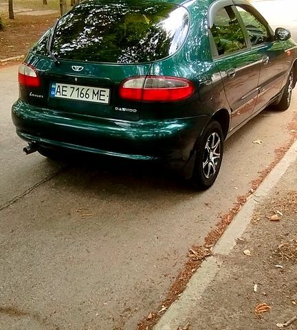 Дэу Ланос, объемом двигателя 1.5 л и пробегом 170 тыс. км за 2600 $, фото 2 на Automoto.ua