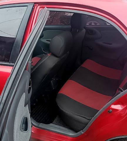 Деу Ланос, об'ємом двигуна 1.5 л та пробігом 180 тис. км за 2800 $, фото 2 на Automoto.ua