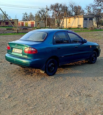 Дэу Ланос, объемом двигателя 15 л и пробегом 302 тыс. км за 1630 $, фото 4 на Automoto.ua