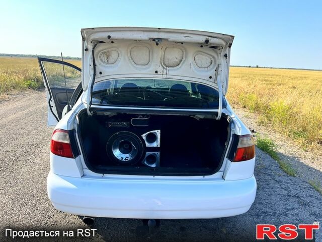 Дэу Ланос, объемом двигателя 1.5 л и пробегом 188 тыс. км за 2400 $, фото 3 на Automoto.ua