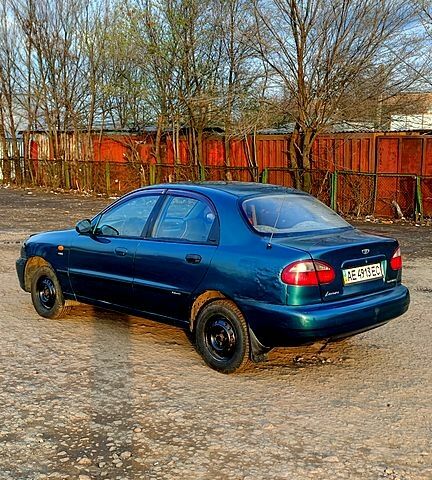 Дэу Ланос, объемом двигателя 15 л и пробегом 302 тыс. км за 1630 $, фото 3 на Automoto.ua