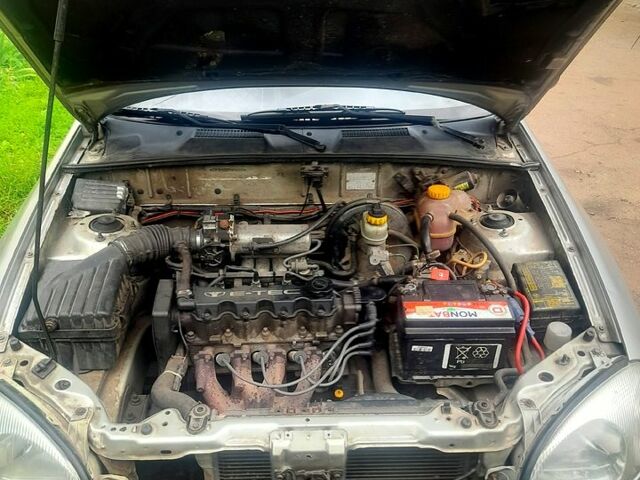 Дэу Ланос, объемом двигателя 1.5 л и пробегом 0 тыс. км за 2000 $, фото 3 на Automoto.ua
