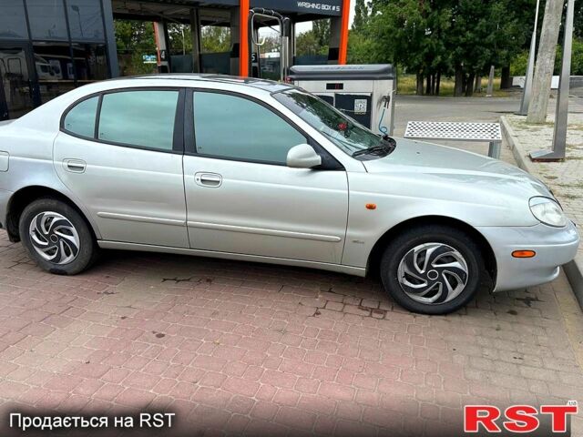 Дэу Ланос, объемом двигателя 2 л и пробегом 160 тыс. км за 1699 $, фото 2 на Automoto.ua