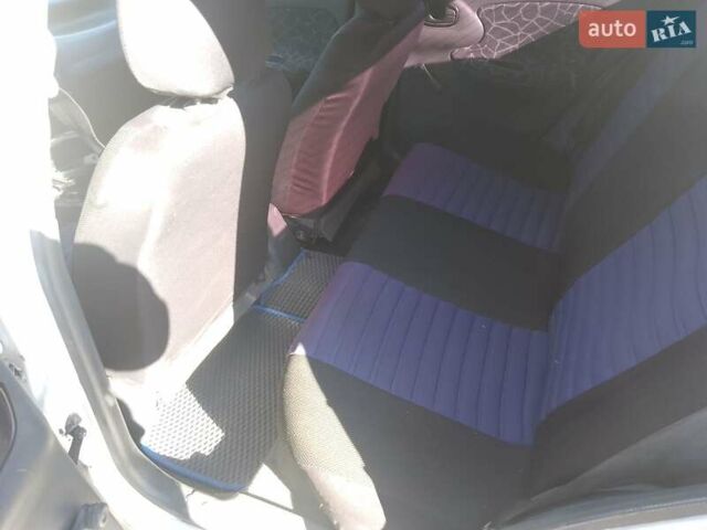 Дэу Ланос, объемом двигателя 1.3 л и пробегом 285 тыс. км за 1800 $, фото 4 на Automoto.ua