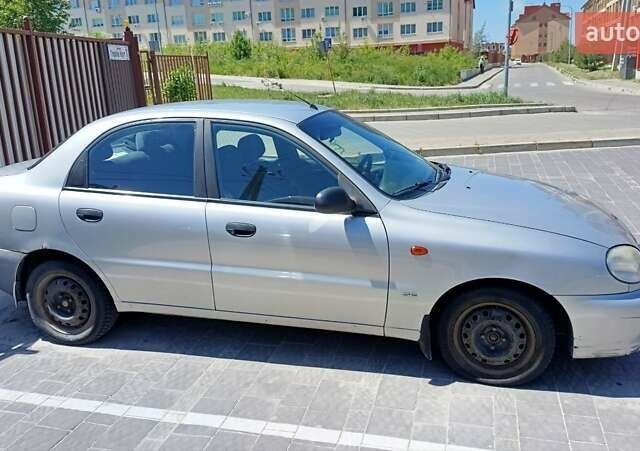 Дэу Ланос, объемом двигателя 1.5 л и пробегом 380 тыс. км за 2000 $, фото 2 на Automoto.ua
