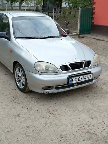 Дэу Ланос 2002 в Радивилове на Automoto.ua Дэу Ланос, объемом двигателя 1.5 л и пробегом 228 тыс. км за 1700 $, фото 3 на Automoto.ua