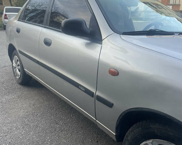 Дэу Ланос 2002 в Тернополе на Automoto.ua Дэу Ланос, объемом двигателя 1.5 л и пробегом 280 тыс. км за 2000 $, фото 2 на Automoto.ua