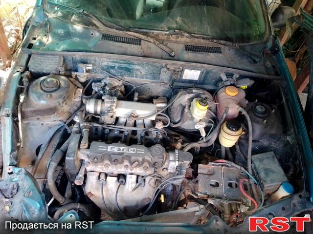 Деу Ланос, об'ємом двигуна 1.5 л та пробігом 222 тис. км за 1000 $, фото 2 на Automoto.ua