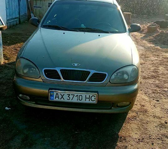 Деу Ланос, об'ємом двигуна 1.5 л та пробігом 280 тис. км за 2000 $, фото 7 на Automoto.ua