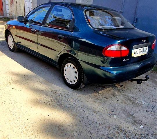 Дэу Ланос, объемом двигателя 15 л и пробегом 311 тыс. км за 1700 $, фото 3 на Automoto.ua
