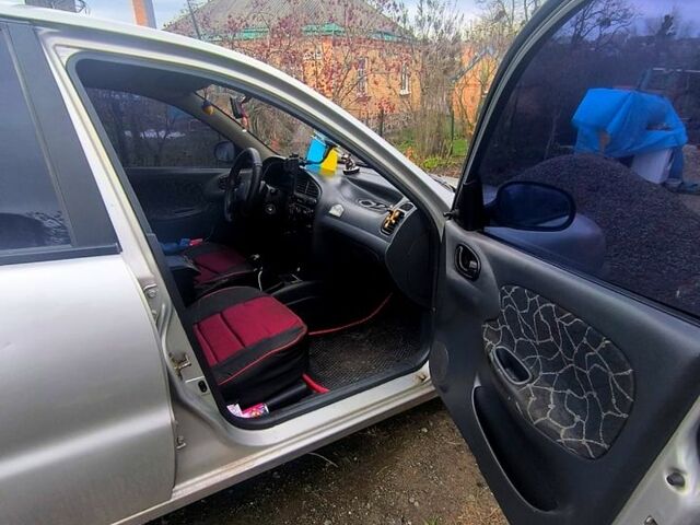 Дэу Ланос, объемом двигателя 1.5 л и пробегом 374 тыс. км за 2000 $, фото 6 на Automoto.ua