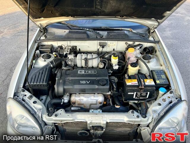 Деу Ланос, об'ємом двигуна 1.6 л та пробігом 330 тис. км за 2400 $, фото 9 на Automoto.ua