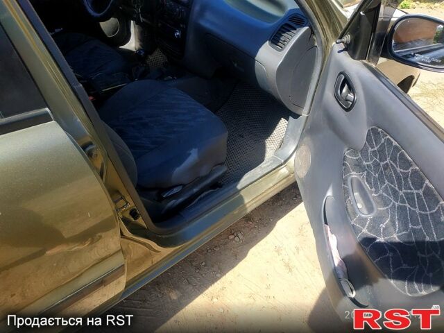 Дэу Ланос, объемом двигателя 1.5 л и пробегом 230 тыс. км за 3150 $, фото 4 на Automoto.ua