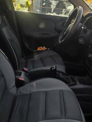 Дэу Ланос, объемом двигателя 1.6 л и пробегом 208 тыс. км за 2300 $, фото 7 на Automoto.ua