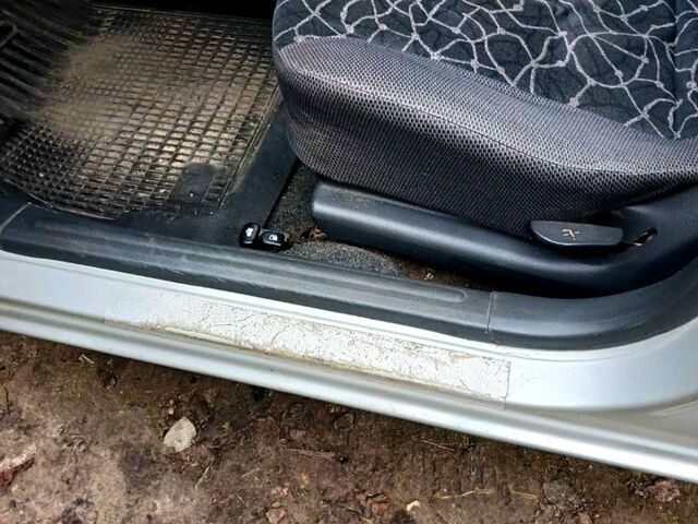 Дэу Ланос, объемом двигателя 1.3 л и пробегом 130 тыс. км за 1300 $, фото 2 на Automoto.ua