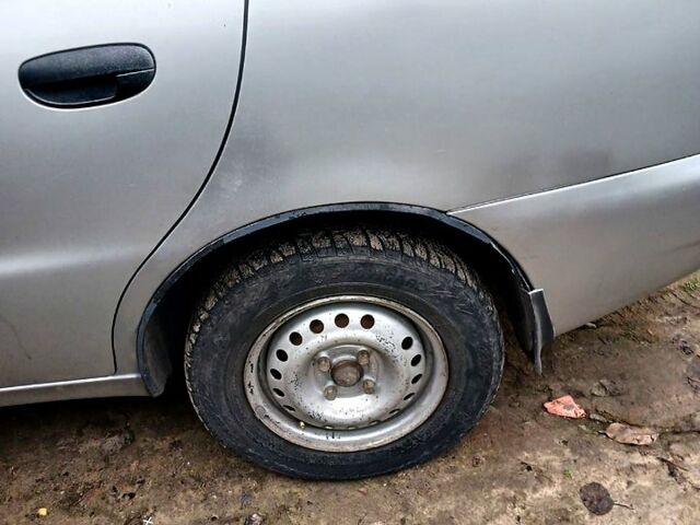 Дэу Ланос, объемом двигателя 1.3 л и пробегом 130 тыс. км за 1300 $, фото 6 на Automoto.ua