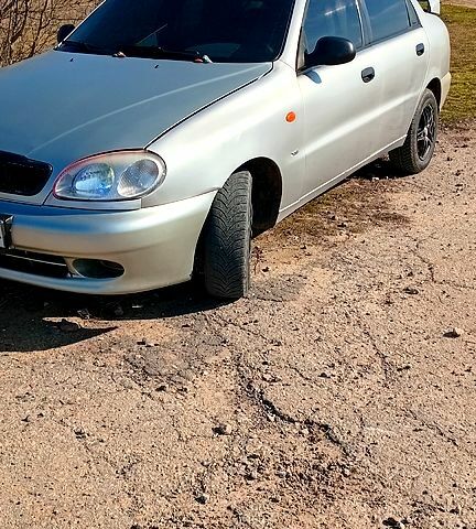 Дэу Ланос, объемом двигателя 1.6 л и пробегом 286 тыс. км за 2500 $, фото 1 на Automoto.ua