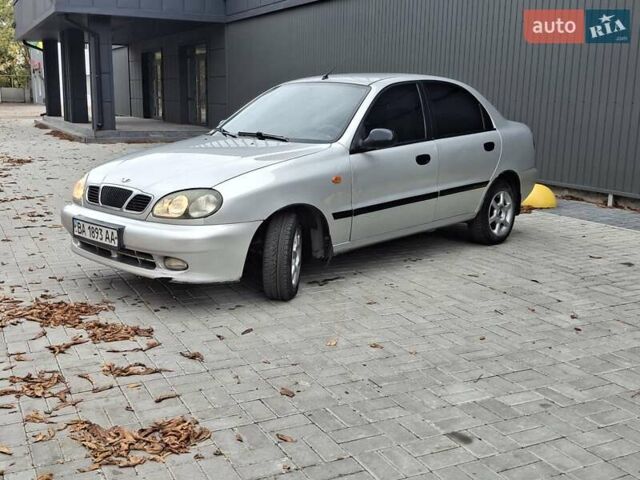 Дэу Ланос, объемом двигателя 1.5 л и пробегом 189 тыс. км за 2300 $, фото 4 на Automoto.ua
