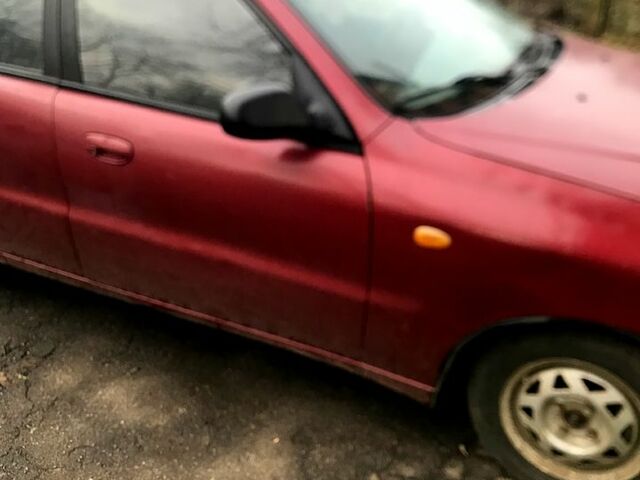 Дэу Ланос, объемом двигателя 1.5 л и пробегом 0 тыс. км за 1300 $, фото 4 на Automoto.ua