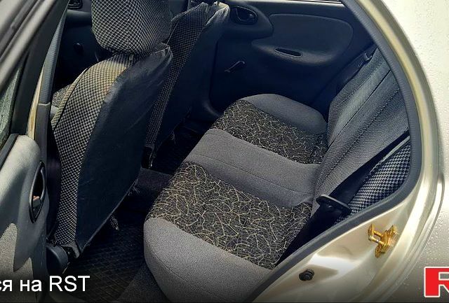 Дэу Ланос, объемом двигателя 1.5 л и пробегом 76 тыс. км за 3300 $, фото 6 на Automoto.ua