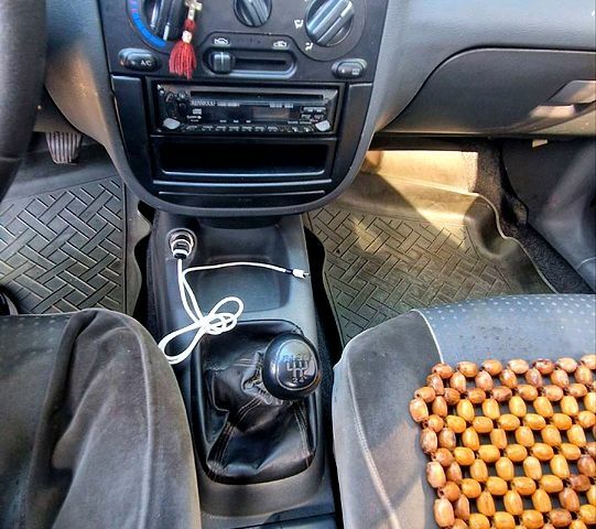 Дэу Ланос, объемом двигателя 15 л и пробегом 311 тыс. км за 1700 $, фото 11 на Automoto.ua